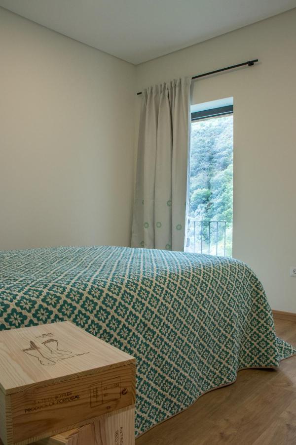 Dois Lagares House Bed & Breakfast Pinhao Luaran gambar